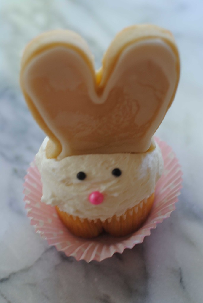 bunny cupcake