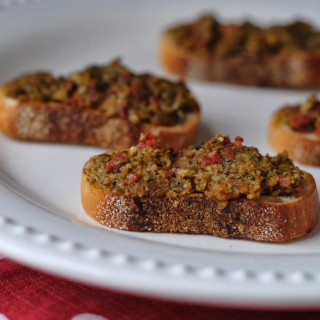 Sun-dried Tomato Pesto Bruschetta Recipe