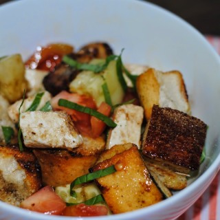 Panzanella Salad with Heirloom Tomatoes!!