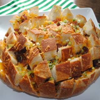 Bacon-Cheddar Pull-Apart Bread