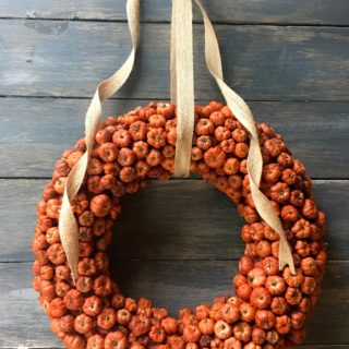 Mini Pumpkin Wreath